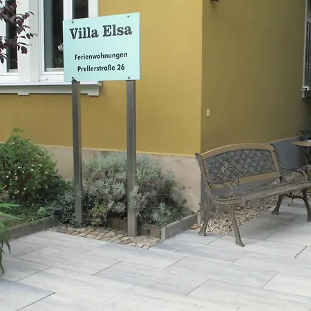 Suite-der-villa-elsa *