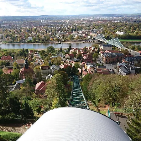 Suite-der-villa-elsa Apartman